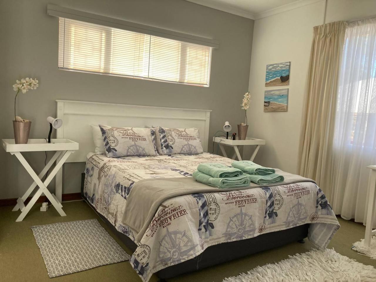 57 On Wellington Accommodation Колчестер Экстерьер фото